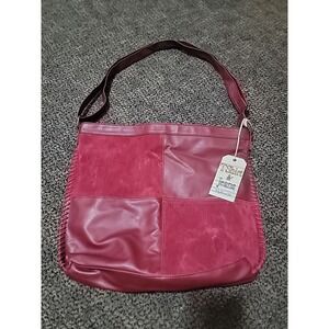 T-Shirt‎ & Jeans." This brand is known for its vegan-friendly bags Brand New